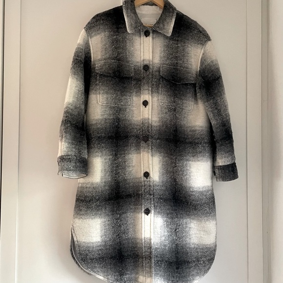 Wilfred Jackets & Blazers - ARITZIA WILFRED FREE GANNA LONG JACKET SHACKET BLACK/WHITE PLAID ESPACE Size M